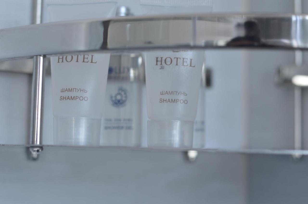 Soluxe Hotel Бишкек Экстерьер фото
