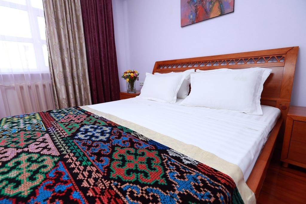 Soluxe Hotel Бишкек Номер фото